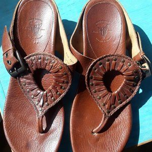 FRYE Sandals An American Original Since 1863